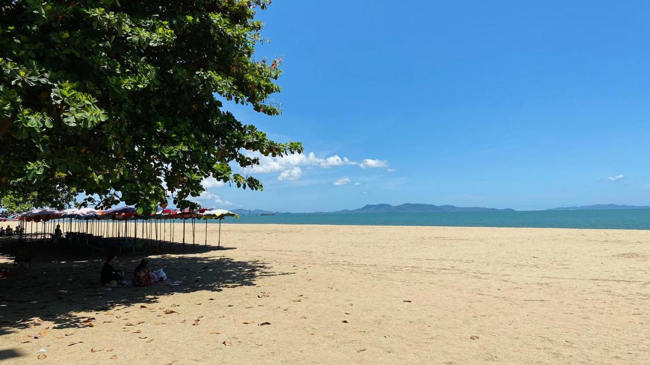 Beach 7 Condo Jomtien Beach Eksteriør billede